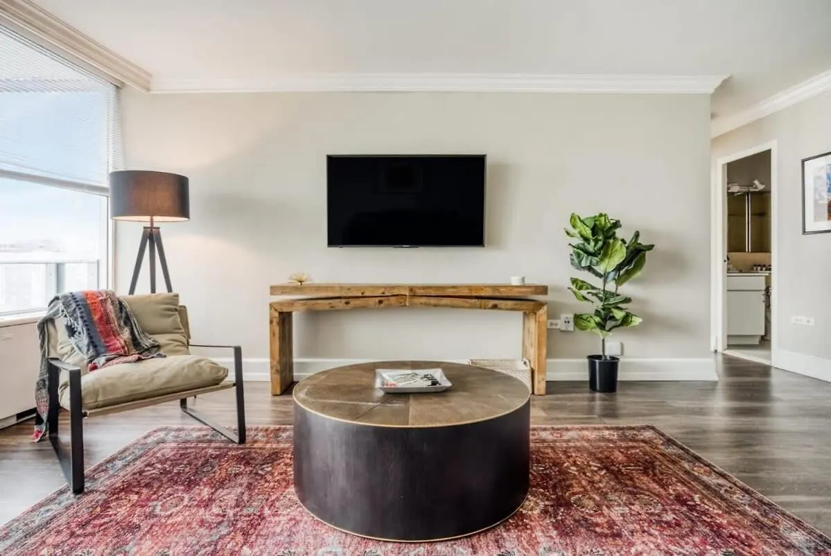 Cozysuites 800 Tower 1Br With Gym! 17 Louisville Apartment